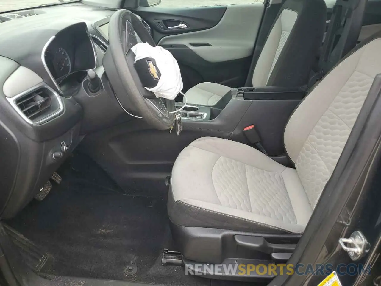 7 Photograph of a damaged car 3GNAXHEV3KS645926 CHEVROLET EQUINOX 2019
