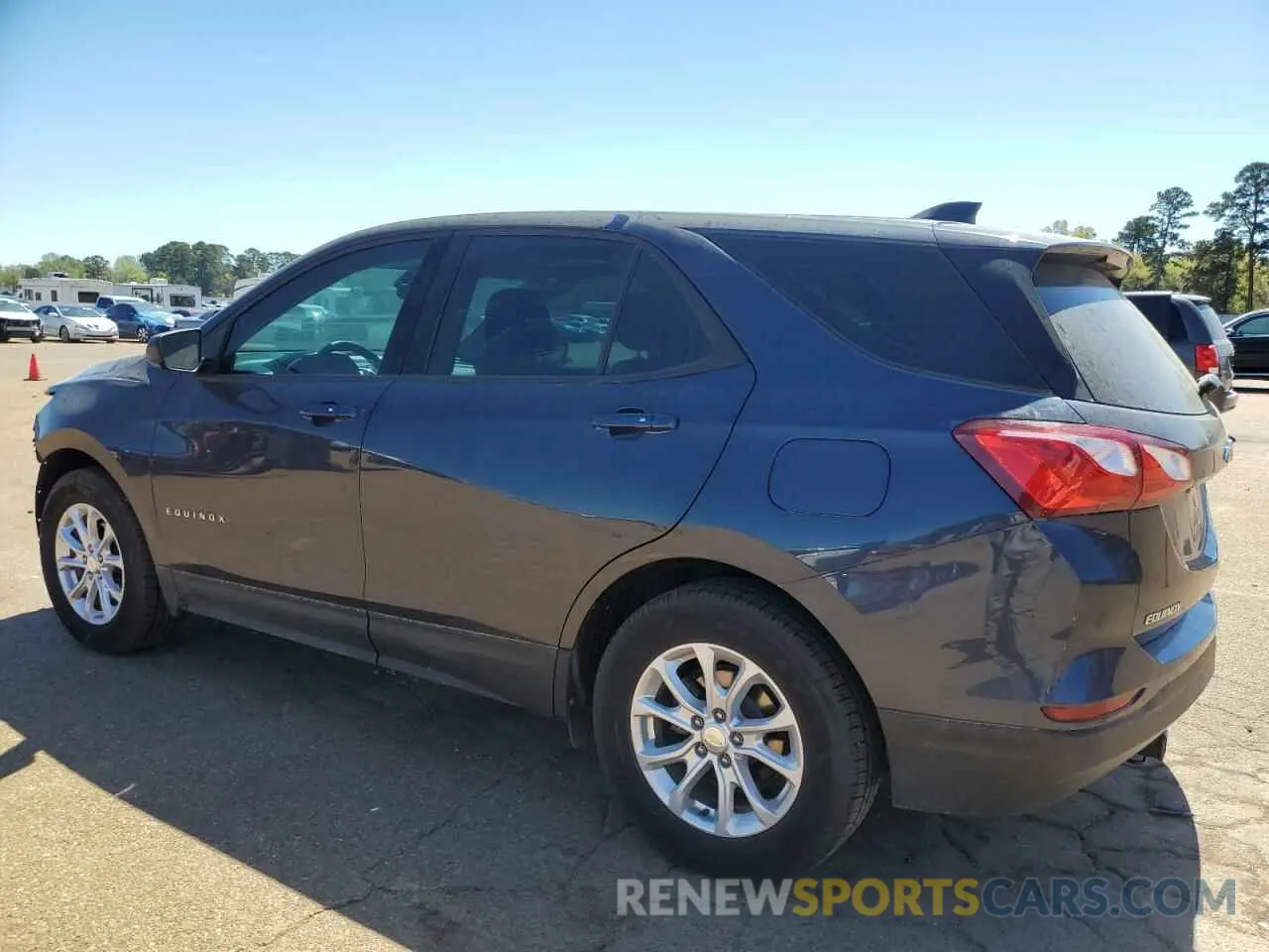 2 Photograph of a damaged car 3GNAXHEV4KL104720 CHEVROLET EQUINOX 2019