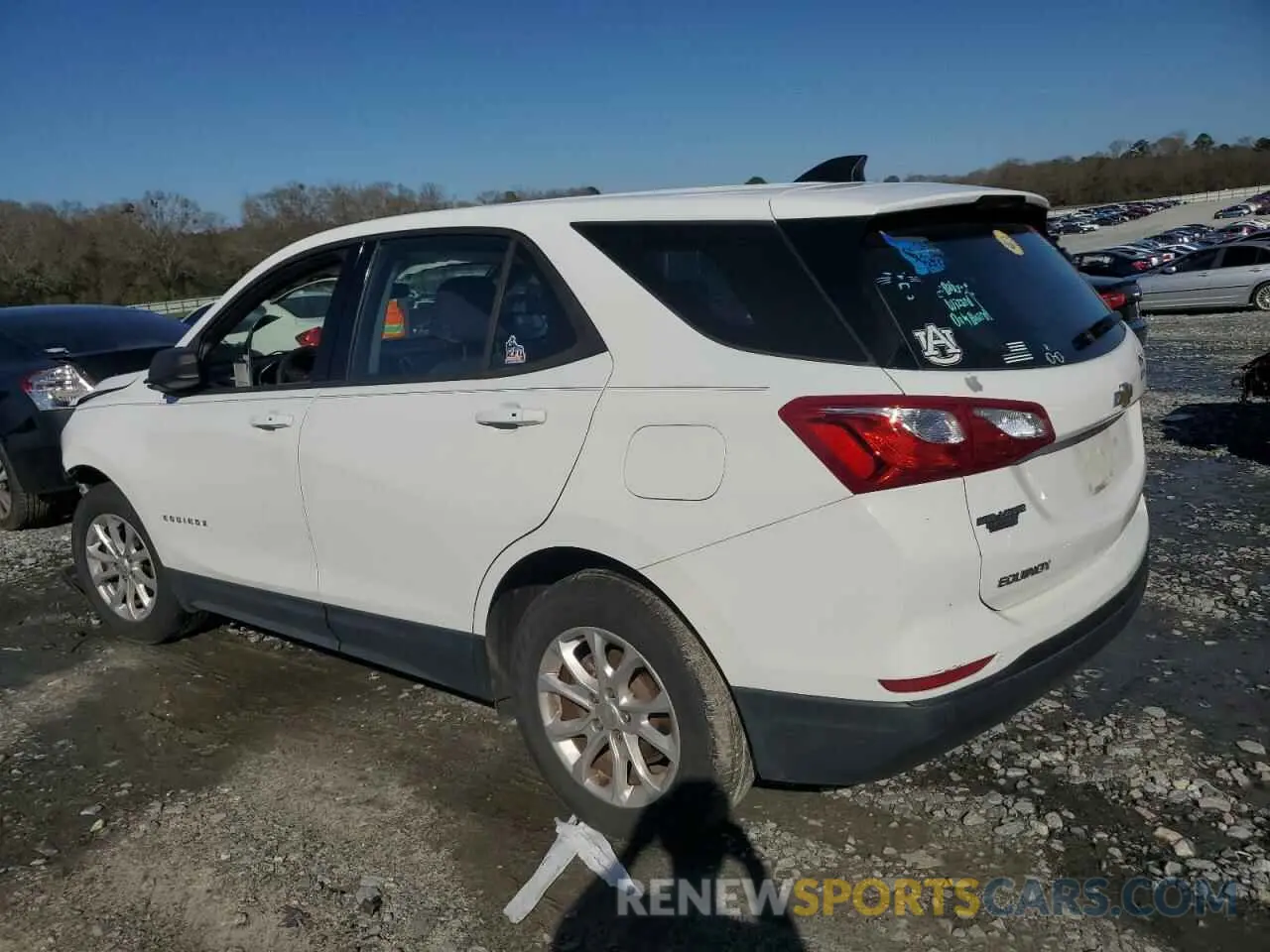 2 Photograph of a damaged car 3GNAXHEV4KL206874 CHEVROLET EQUINOX 2019
