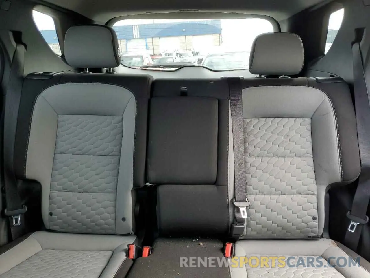 10 Photograph of a damaged car 3GNAXHEV4KL219544 CHEVROLET EQUINOX 2019
