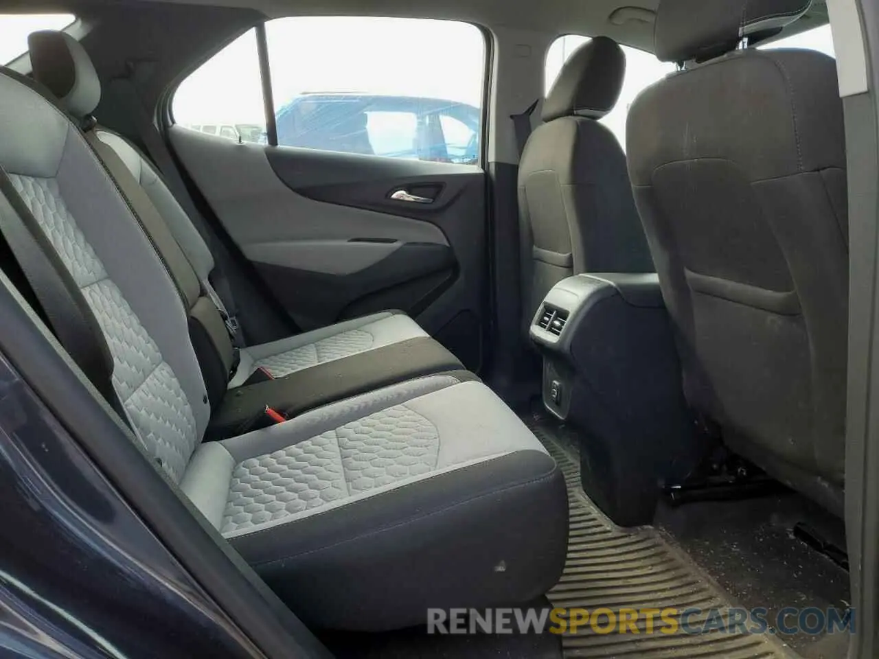 11 Photograph of a damaged car 3GNAXHEV4KL219544 CHEVROLET EQUINOX 2019