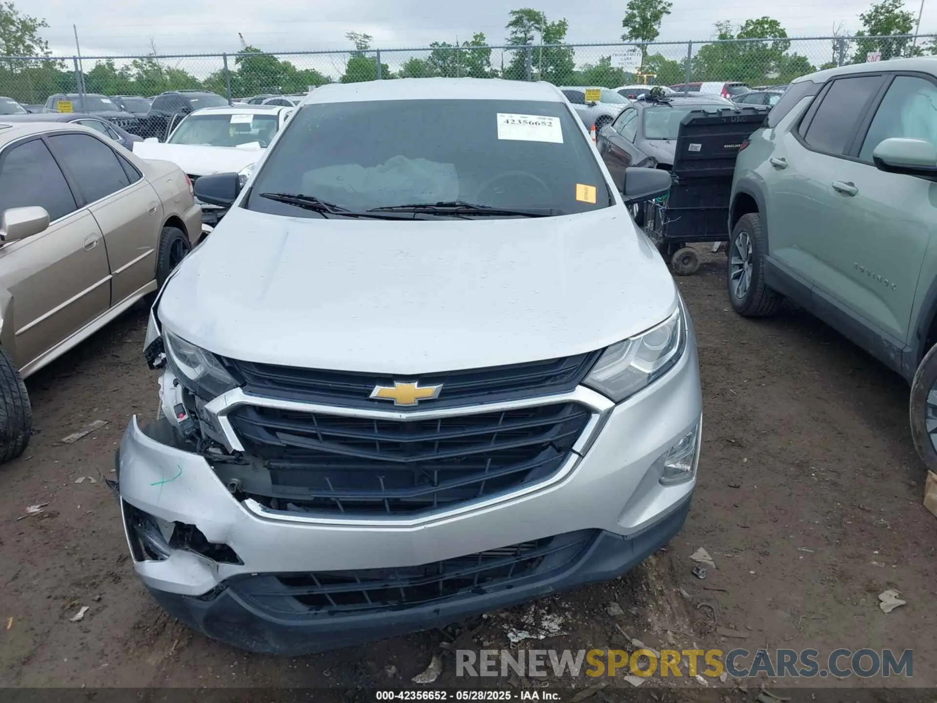 12 Photograph of a damaged car 3GNAXHEV4KS559900 CHEVROLET EQUINOX 2019
