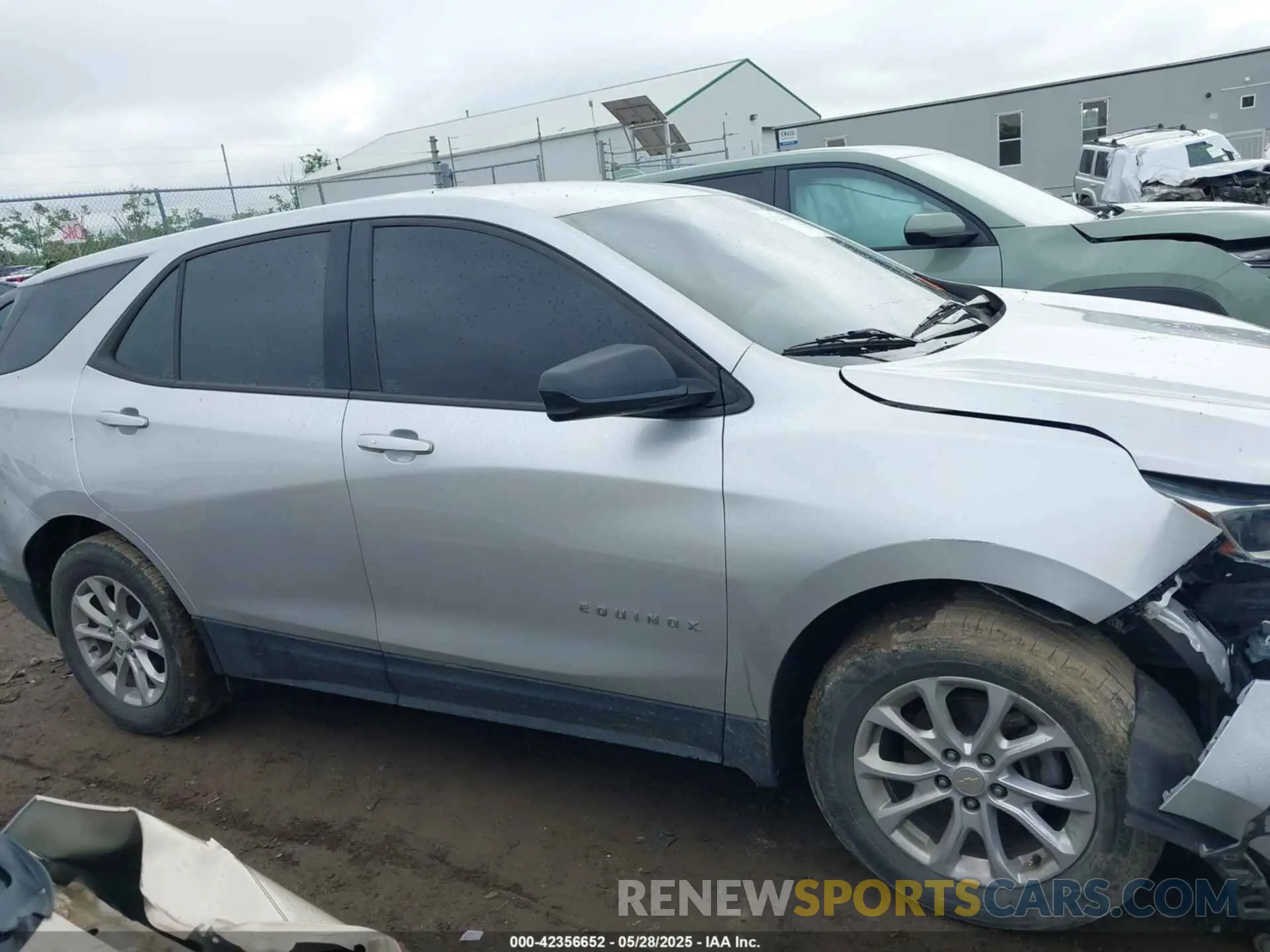 13 Photograph of a damaged car 3GNAXHEV4KS559900 CHEVROLET EQUINOX 2019