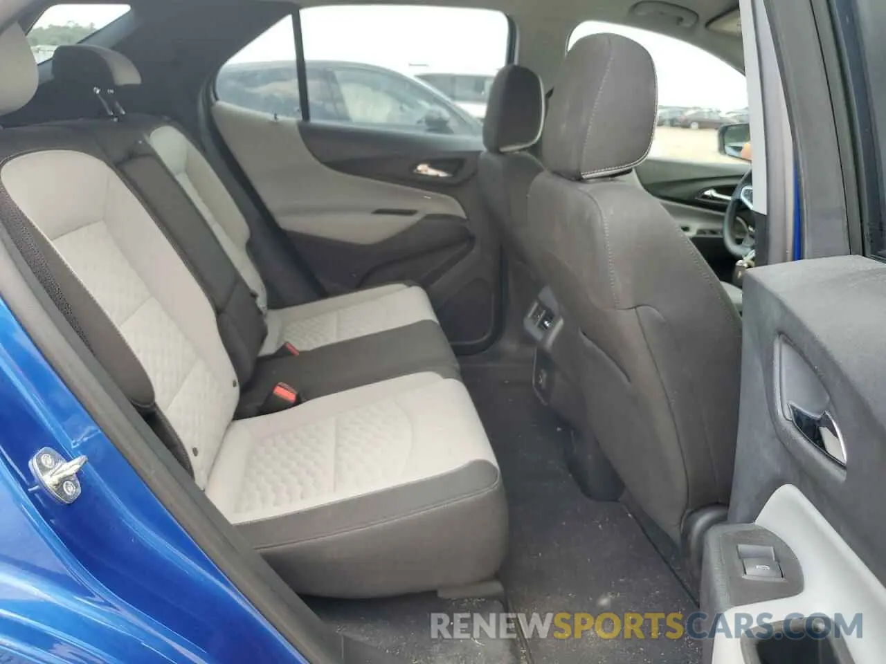 11 Photograph of a damaged car 3GNAXHEV4KS569861 CHEVROLET EQUINOX 2019