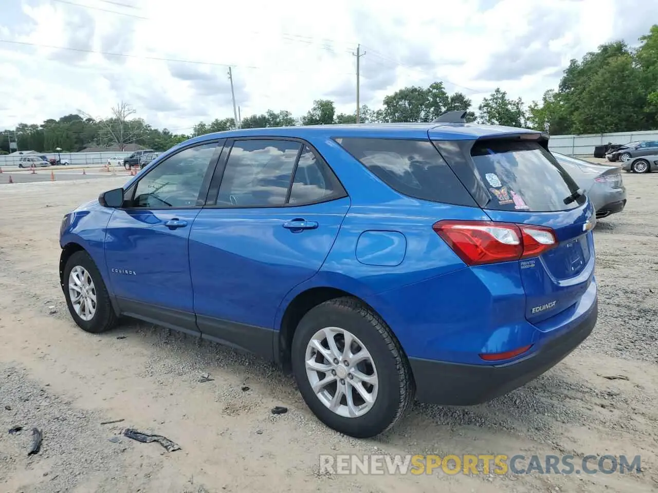 2 Photograph of a damaged car 3GNAXHEV4KS569861 CHEVROLET EQUINOX 2019