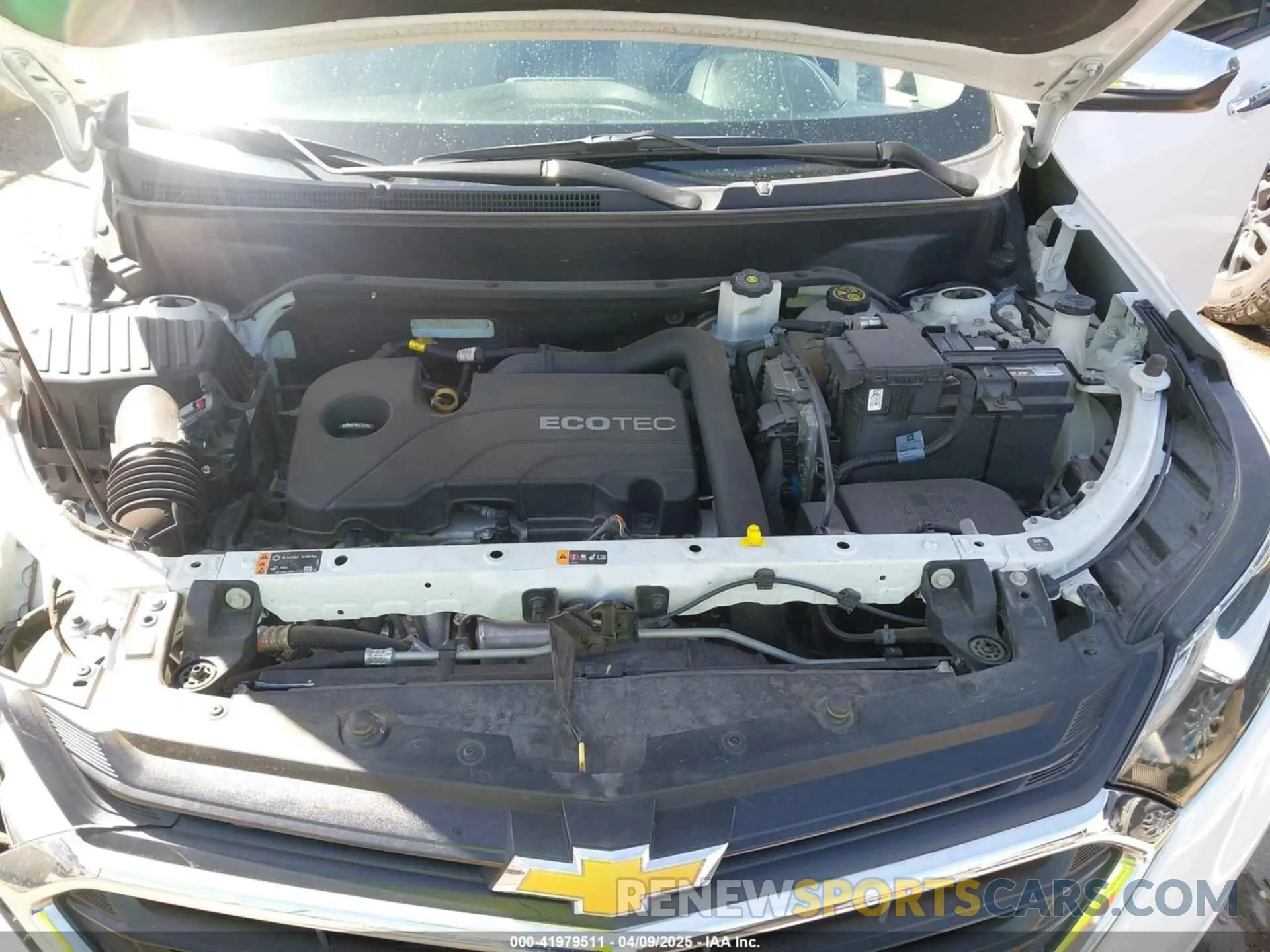 10 Photograph of a damaged car 3GNAXHEV4KS593156 CHEVROLET EQUINOX 2019