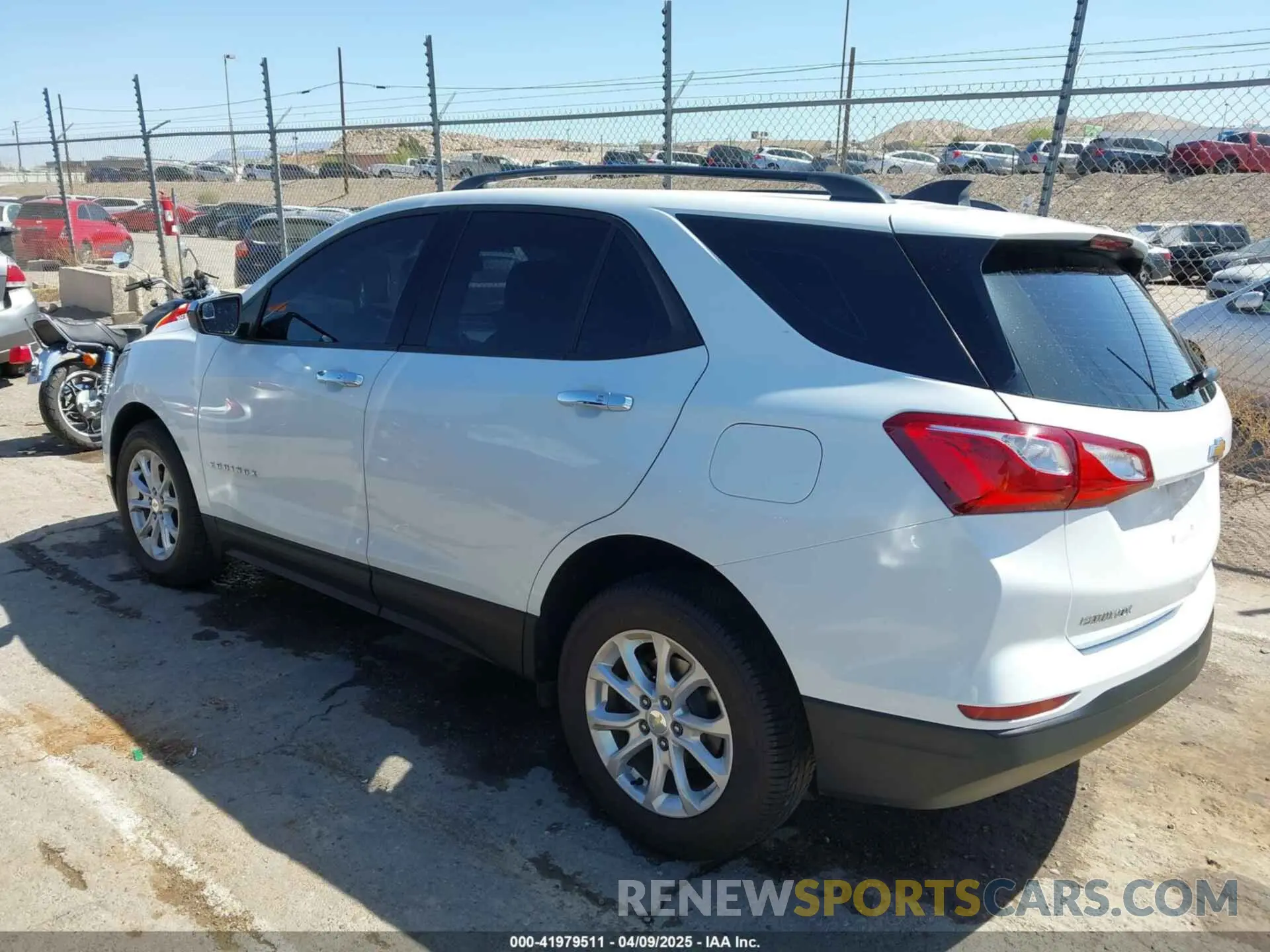 15 Photograph of a damaged car 3GNAXHEV4KS593156 CHEVROLET EQUINOX 2019