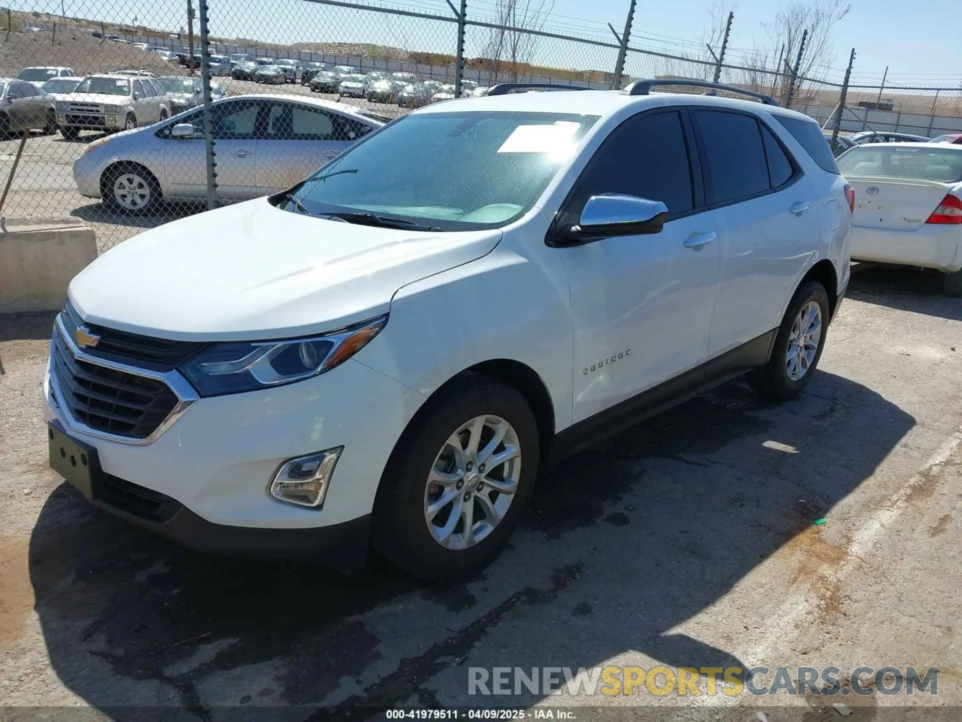 2 Photograph of a damaged car 3GNAXHEV4KS593156 CHEVROLET EQUINOX 2019