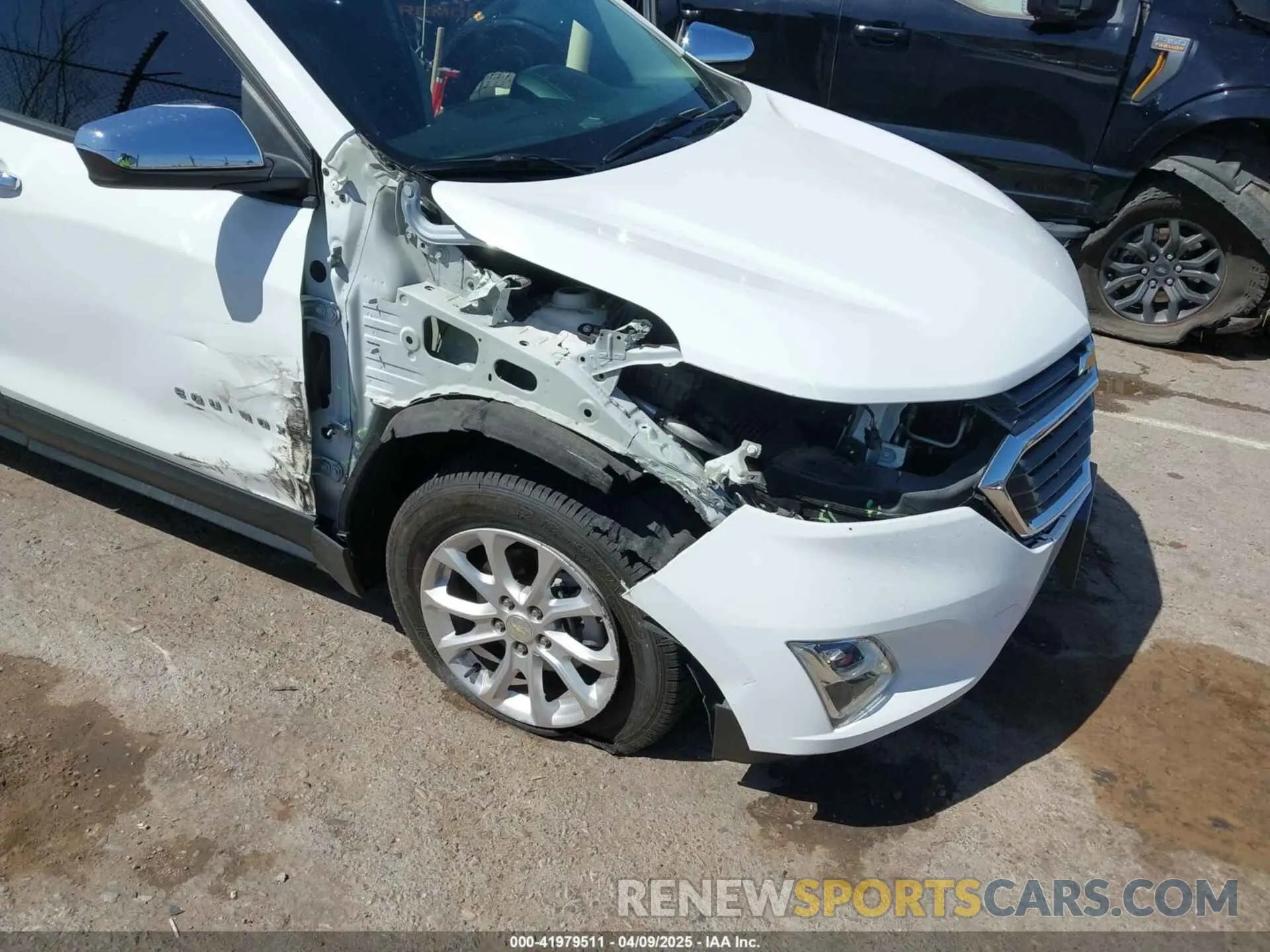6 Photograph of a damaged car 3GNAXHEV4KS593156 CHEVROLET EQUINOX 2019