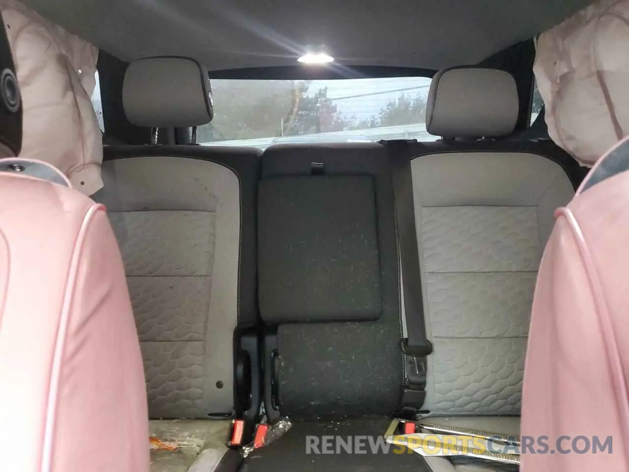 10 Photograph of a damaged car 3GNAXHEV4KS636331 CHEVROLET EQUINOX 2019