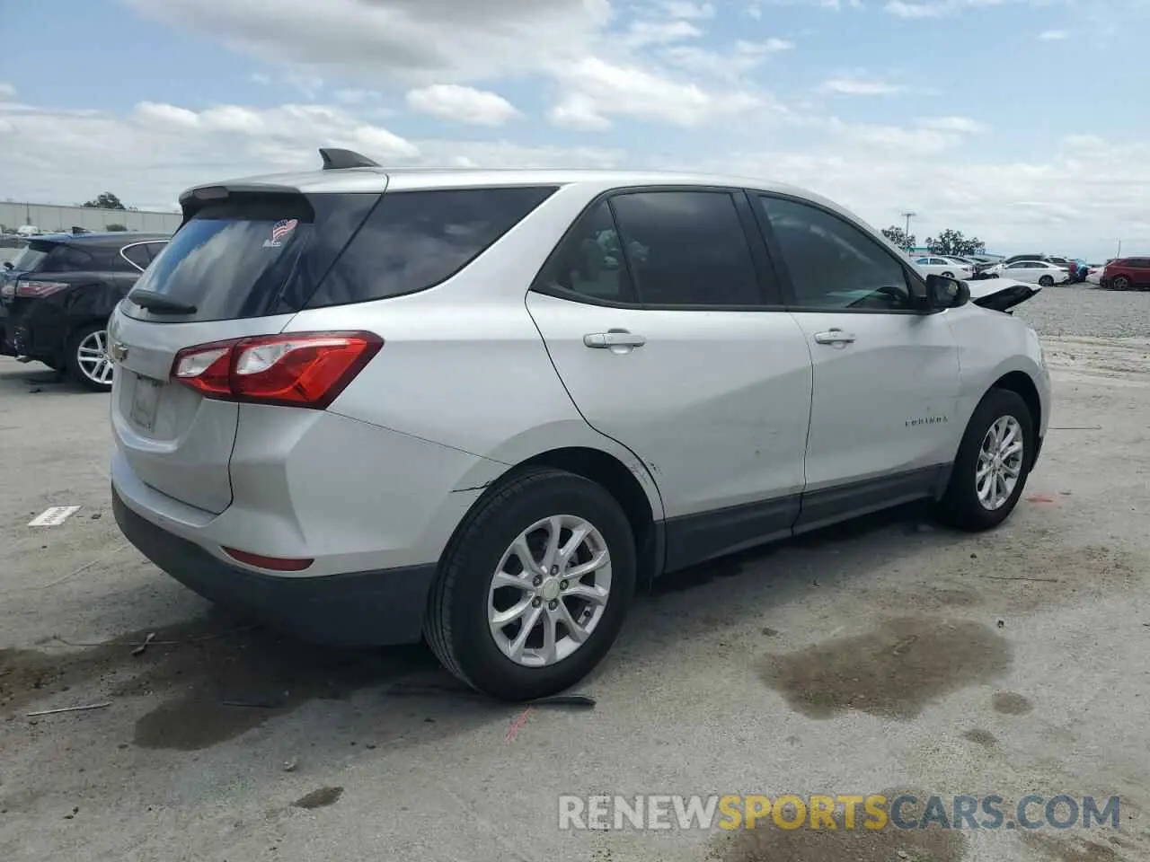 3 Photograph of a damaged car 3GNAXHEV4KS640458 CHEVROLET EQUINOX 2019