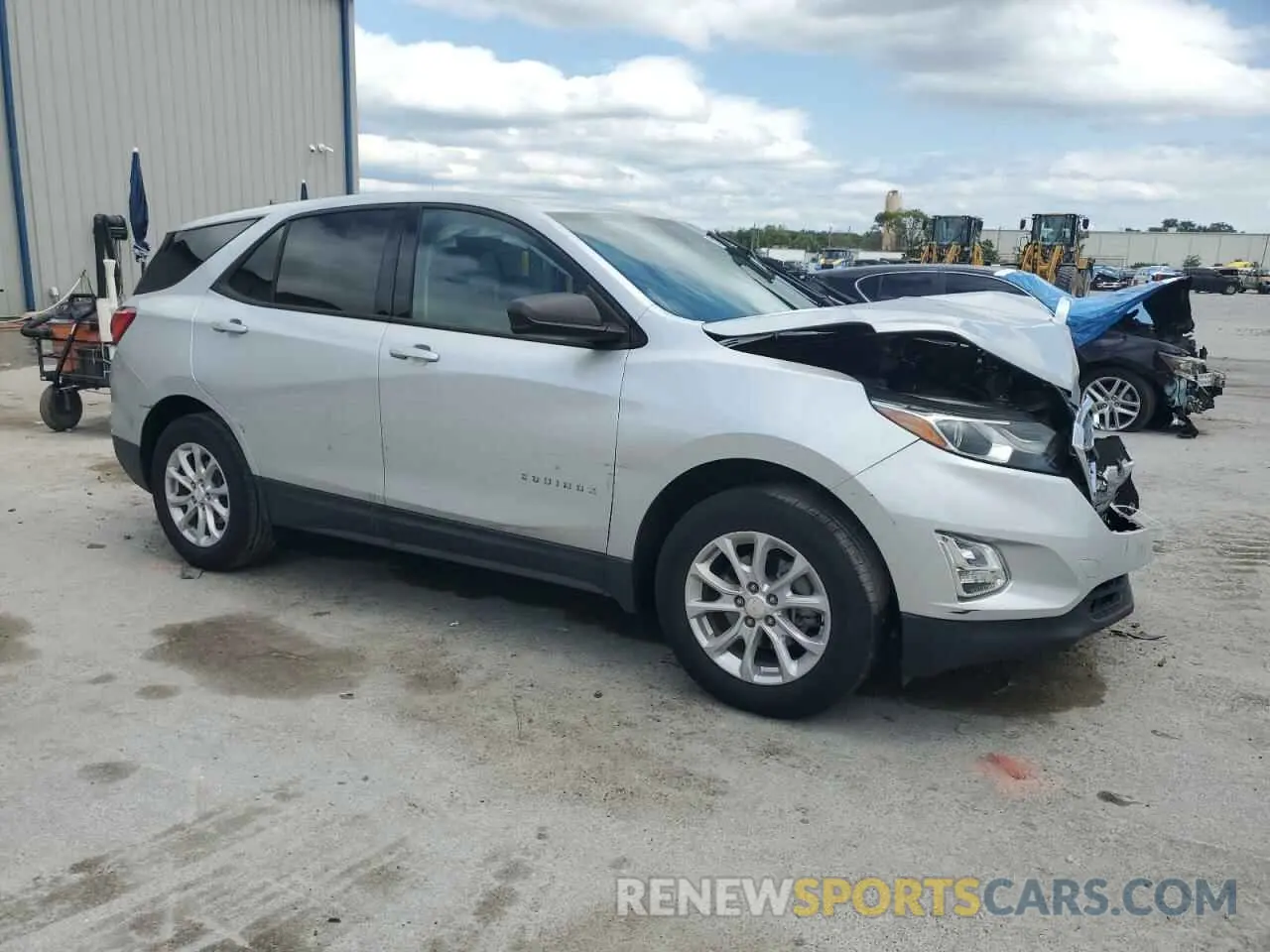 4 Photograph of a damaged car 3GNAXHEV4KS640458 CHEVROLET EQUINOX 2019