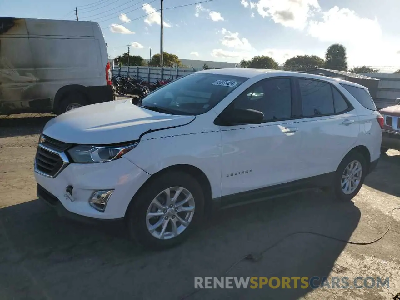 1 Photograph of a damaged car 3GNAXHEV4KS650326 CHEVROLET EQUINOX 2019