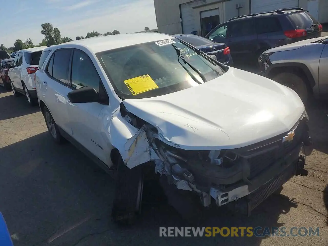 4 Photograph of a damaged car 3GNAXHEV5KS574258 CHEVROLET EQUINOX 2019
