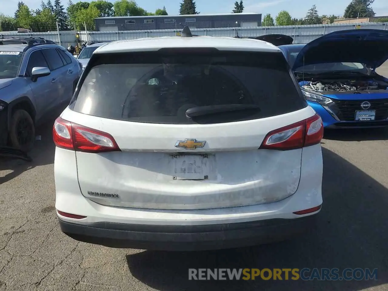 6 Photograph of a damaged car 3GNAXHEV5KS574258 CHEVROLET EQUINOX 2019