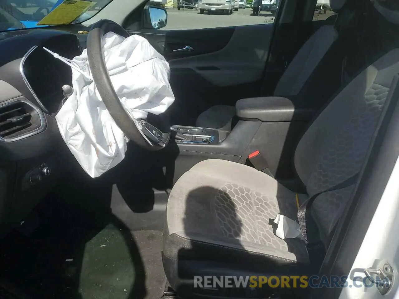 7 Photograph of a damaged car 3GNAXHEV5KS574258 CHEVROLET EQUINOX 2019