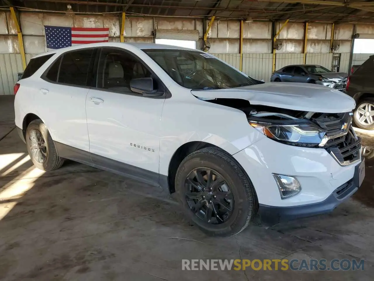 4 Photograph of a damaged car 3GNAXHEV5KS595174 CHEVROLET EQUINOX 2019