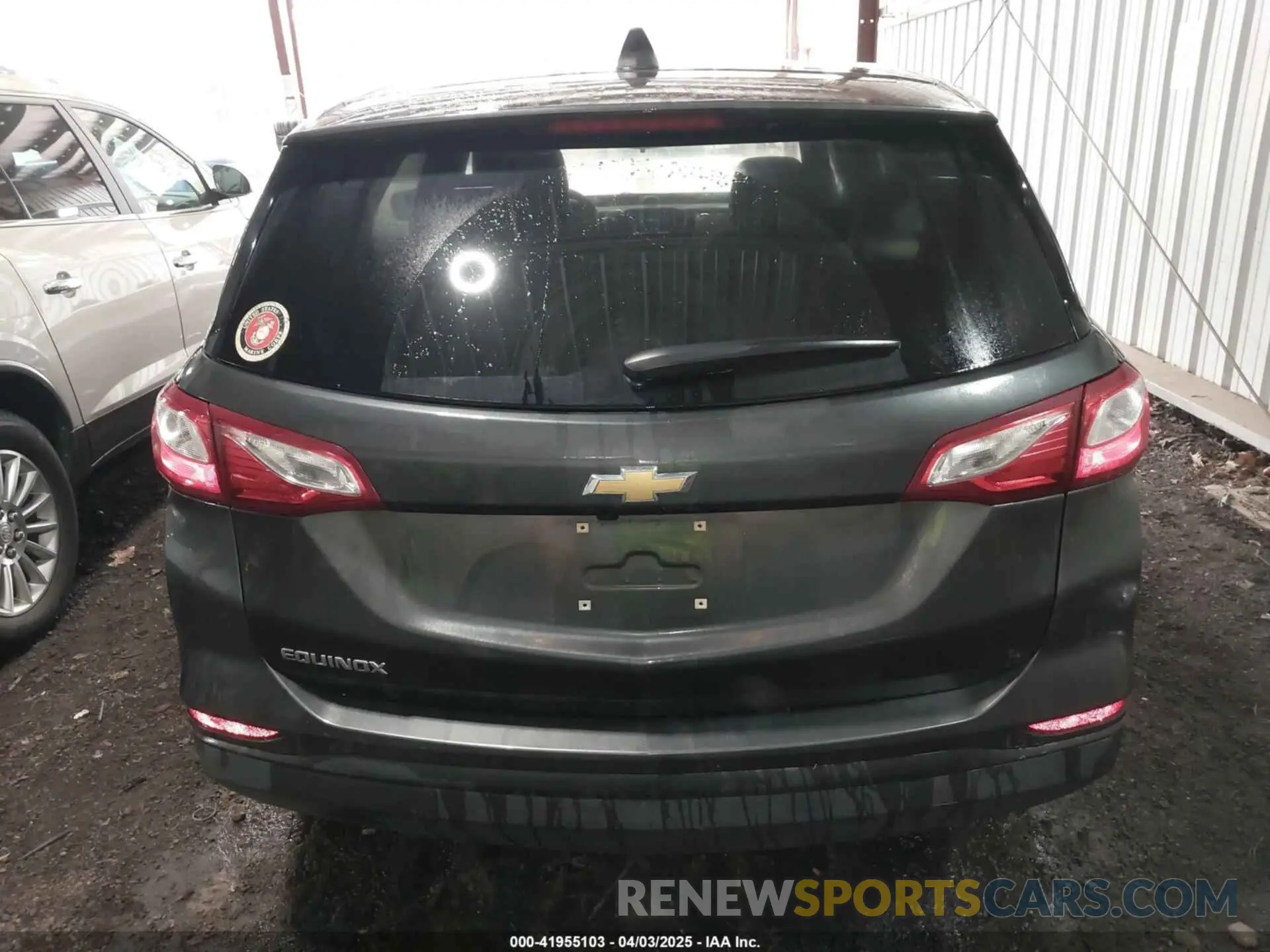17 Photograph of a damaged car 3GNAXHEV6KL125584 CHEVROLET EQUINOX 2019