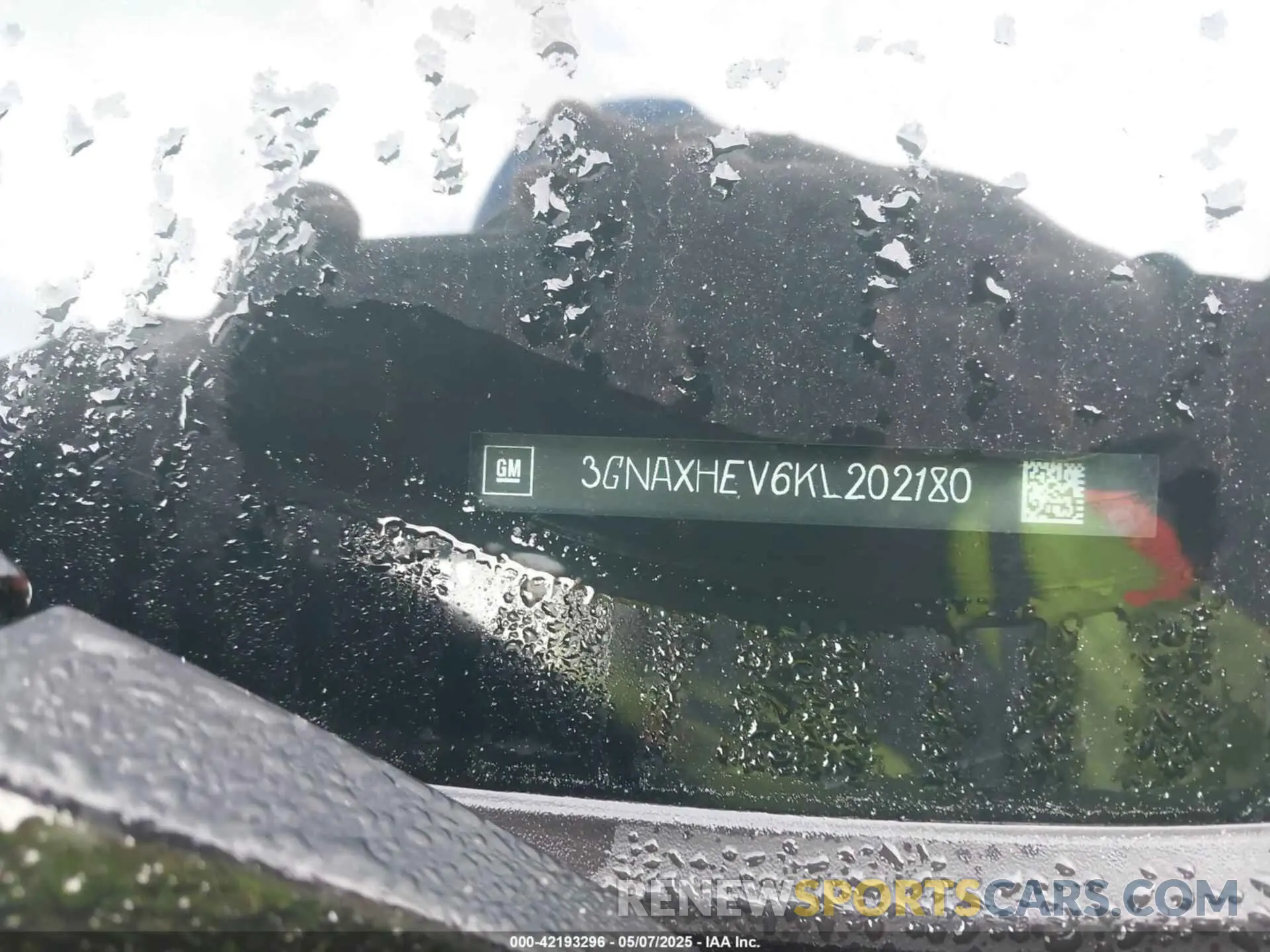 17 Photograph of a damaged car 3GNAXHEV6KL202180 CHEVROLET EQUINOX 2019