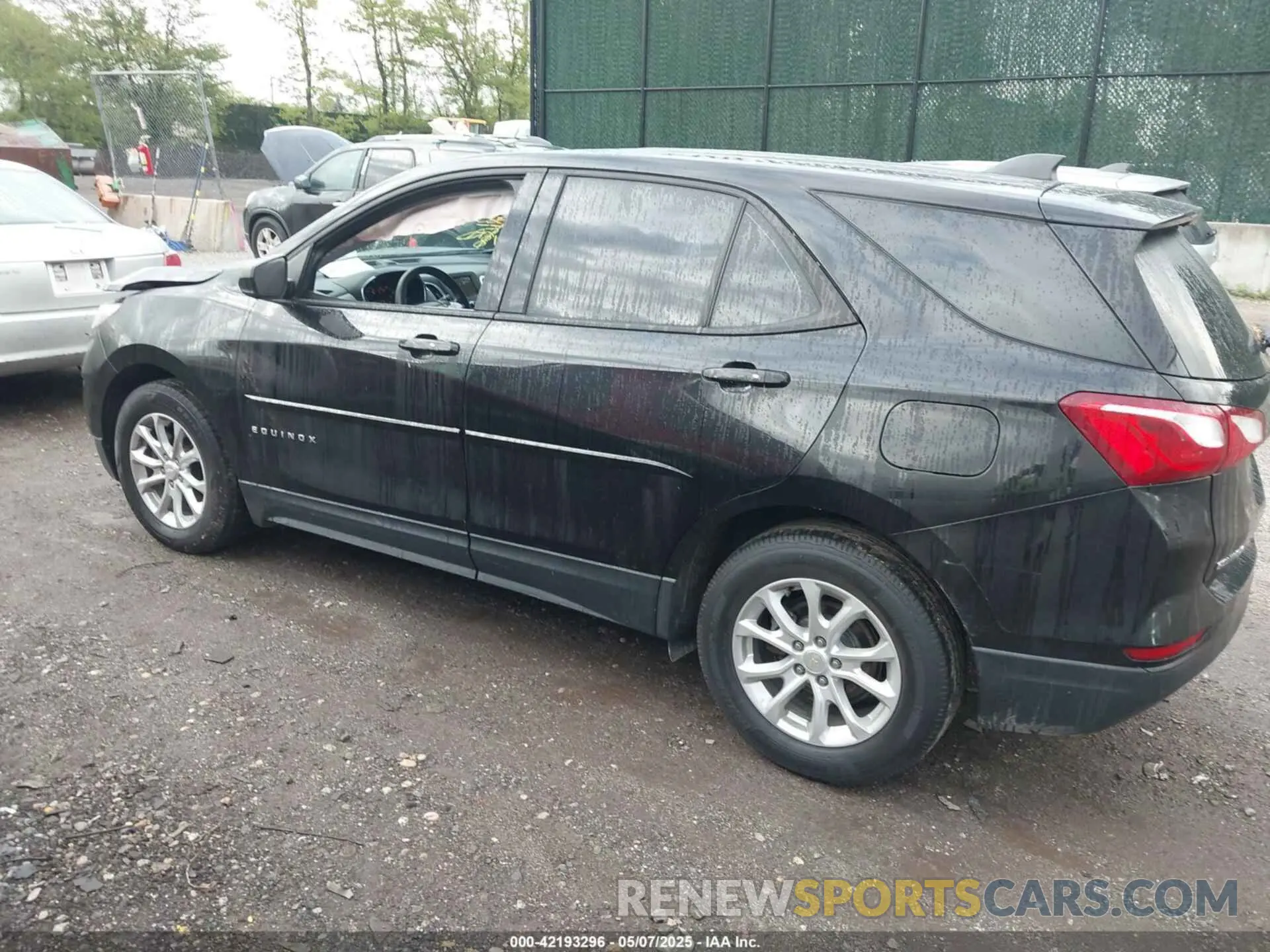 3 Photograph of a damaged car 3GNAXHEV6KL202180 CHEVROLET EQUINOX 2019