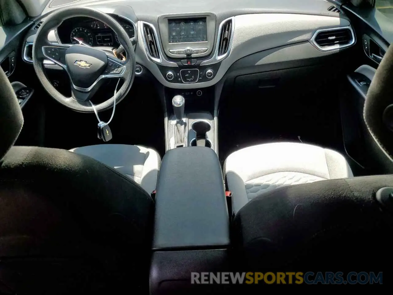 8 Photograph of a damaged car 3GNAXHEV6KL395656 CHEVROLET EQUINOX 2019
