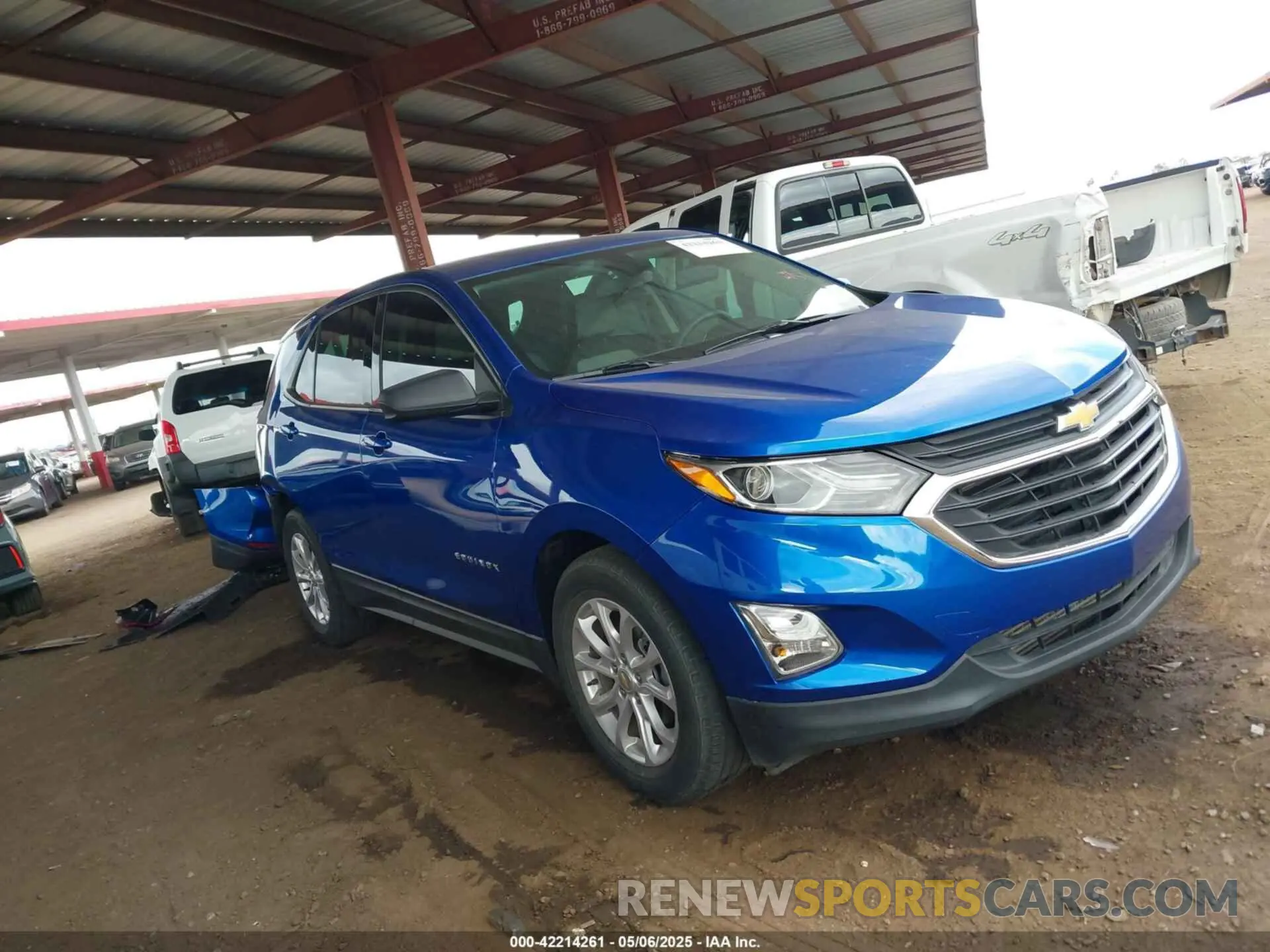 1 Photograph of a damaged car 3GNAXHEV6KS557517 CHEVROLET EQUINOX 2019