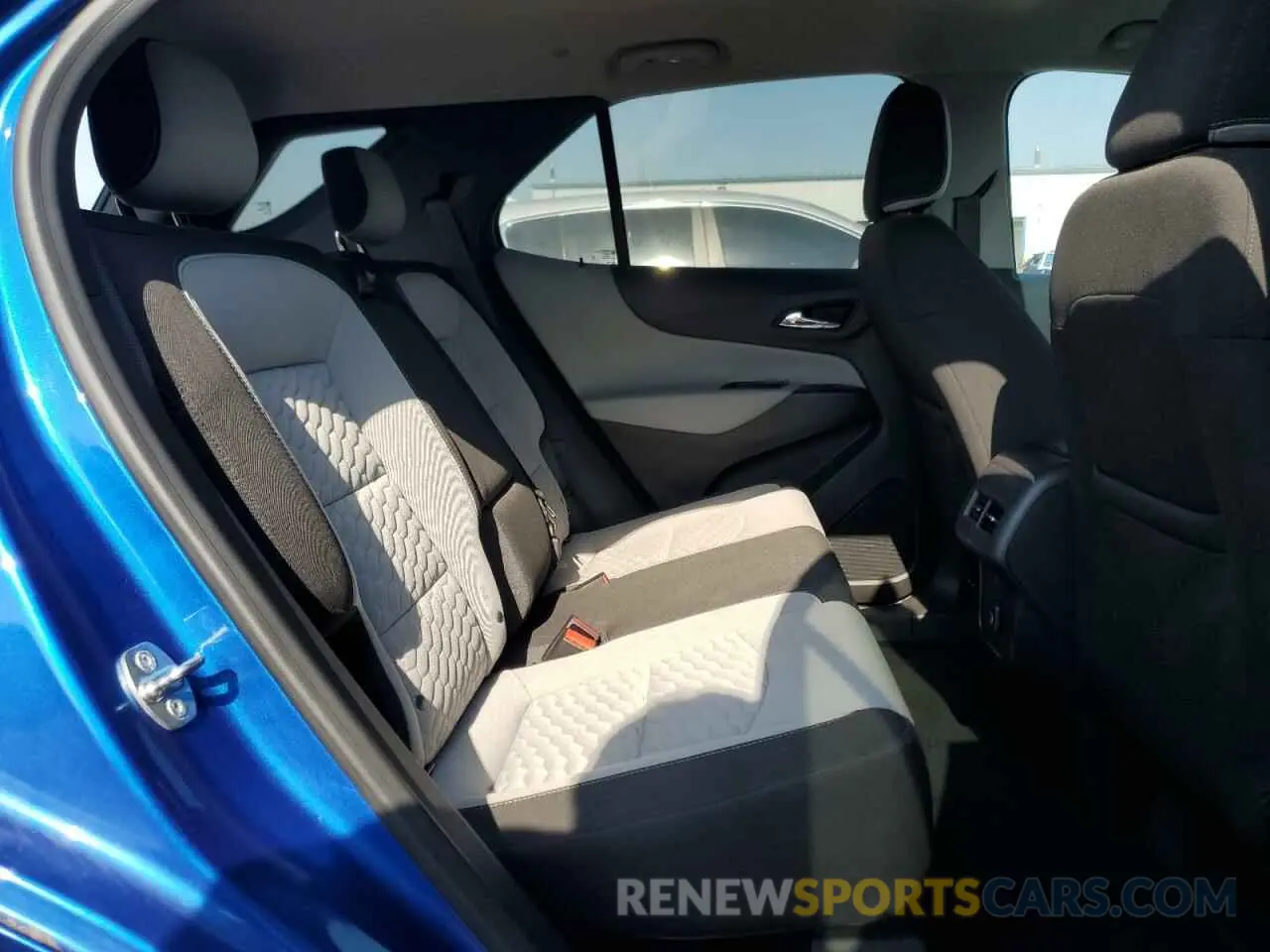 11 Photograph of a damaged car 3GNAXHEV7KS537616 CHEVROLET EQUINOX 2019