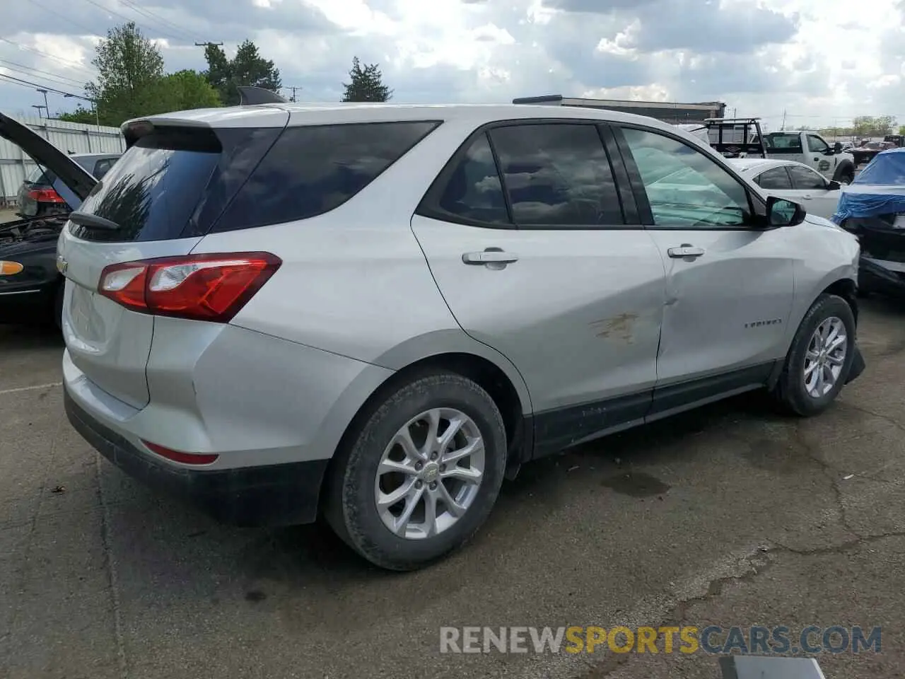 3 Photograph of a damaged car 3GNAXHEV7KS641359 CHEVROLET EQUINOX 2019