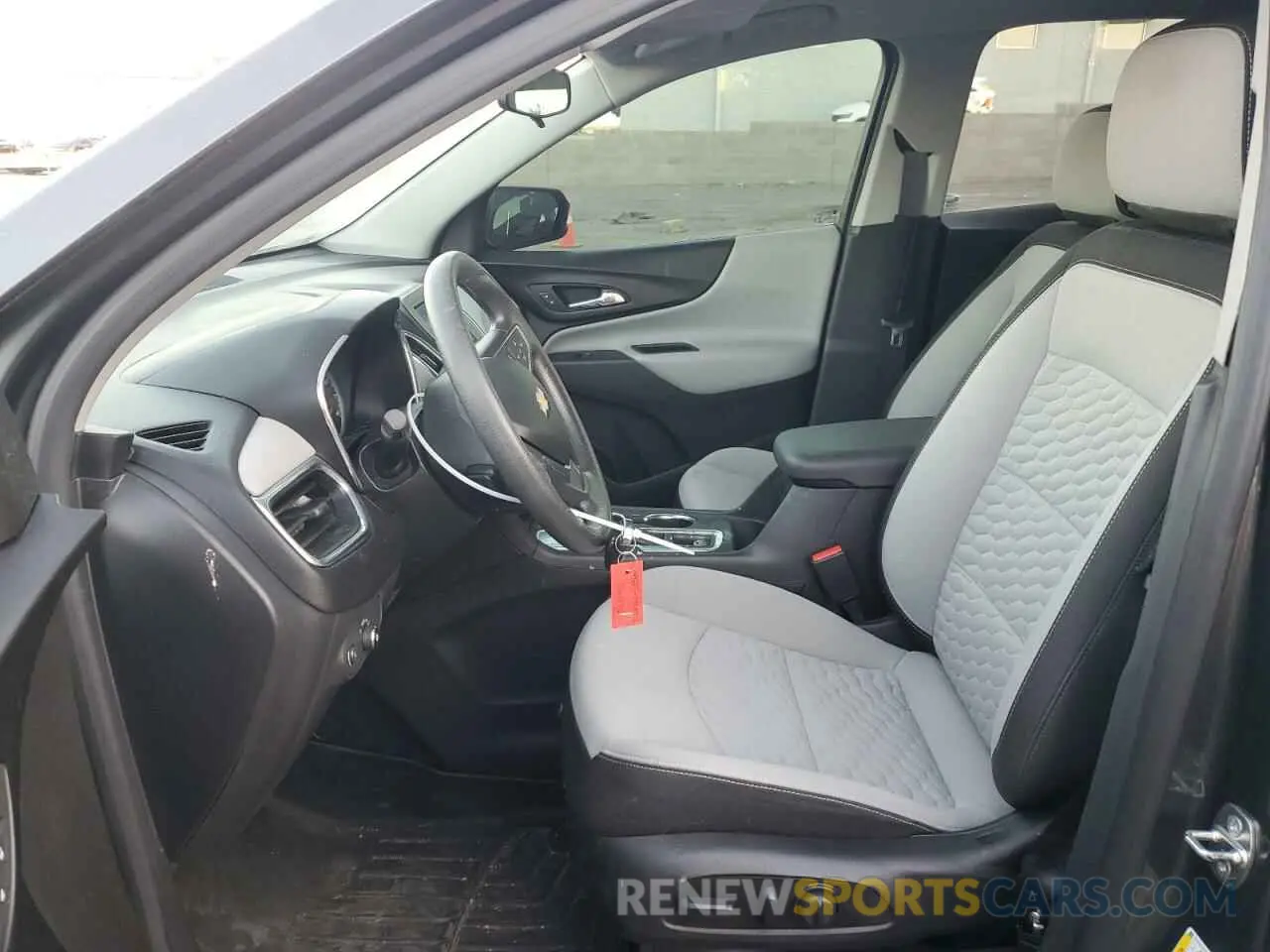 7 Photograph of a damaged car 3GNAXHEV7KS667511 CHEVROLET EQUINOX 2019