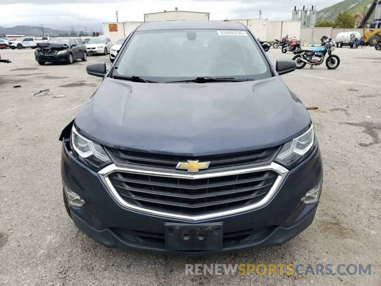5 Photograph of a damaged car 3GNAXHEV8KL247749 CHEVROLET EQUINOX 2019