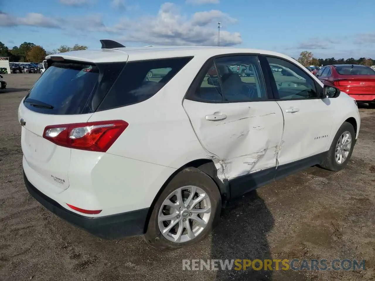 3 Photograph of a damaged car 3GNAXHEV8KL281500 CHEVROLET EQUINOX 2019