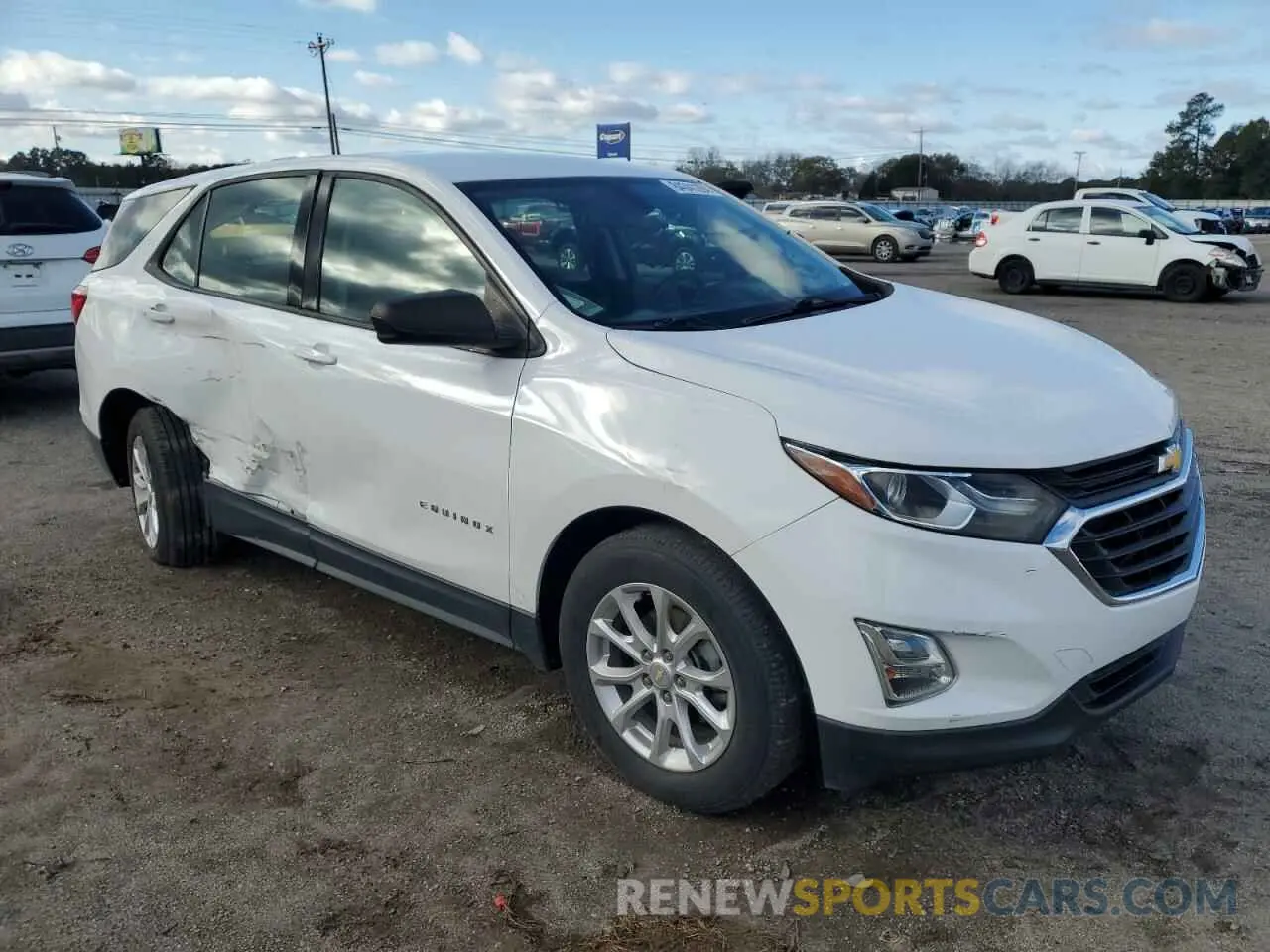 4 Photograph of a damaged car 3GNAXHEV8KL281500 CHEVROLET EQUINOX 2019
