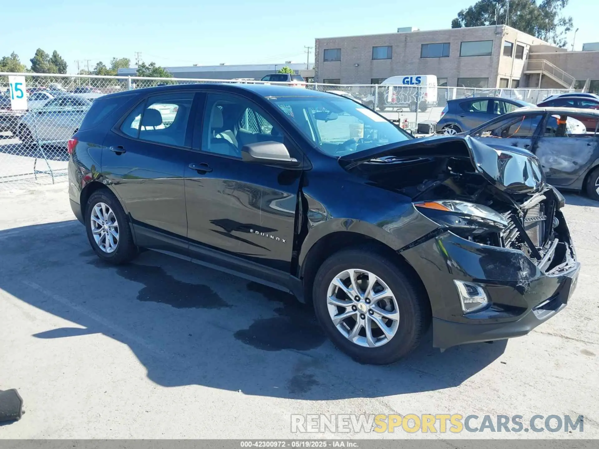 1 Photograph of a damaged car 3GNAXHEV8KL326760 CHEVROLET EQUINOX 2019