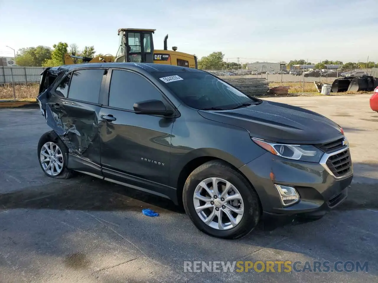 4 Photograph of a damaged car 3GNAXHEV8KS648031 CHEVROLET EQUINOX 2019