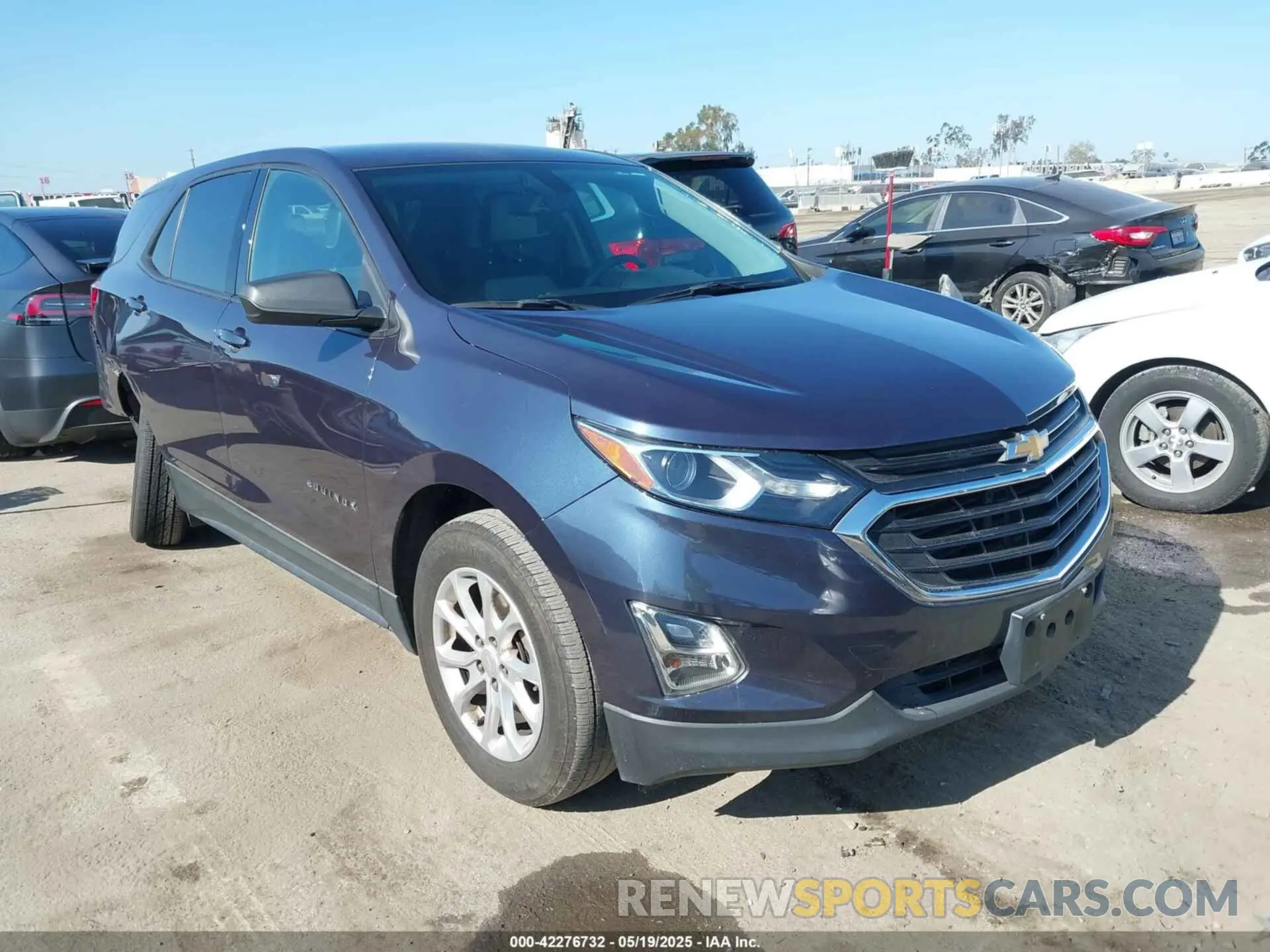 1 Photograph of a damaged car 3GNAXHEV9KL201413 CHEVROLET EQUINOX 2019