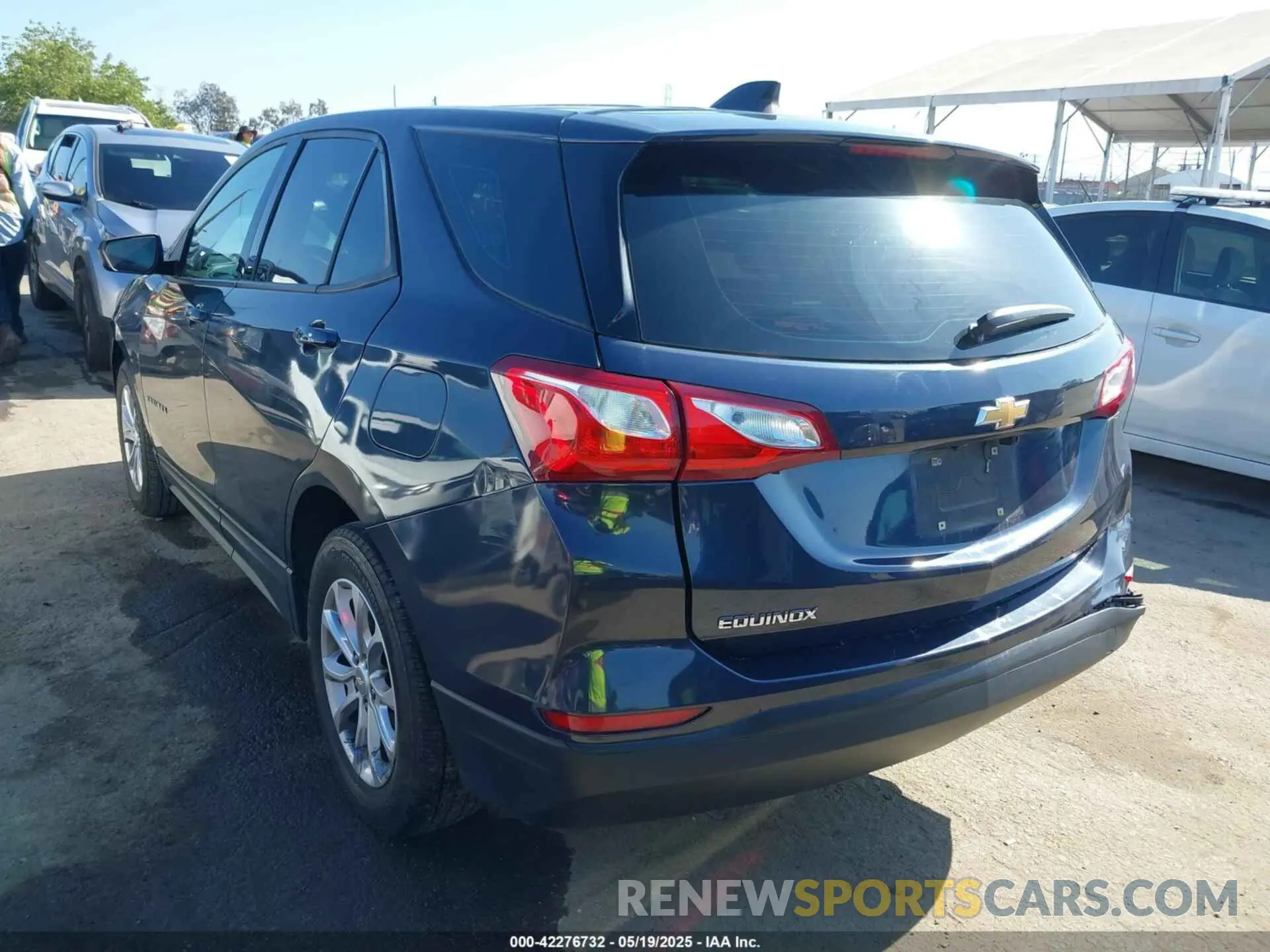 3 Photograph of a damaged car 3GNAXHEV9KL201413 CHEVROLET EQUINOX 2019