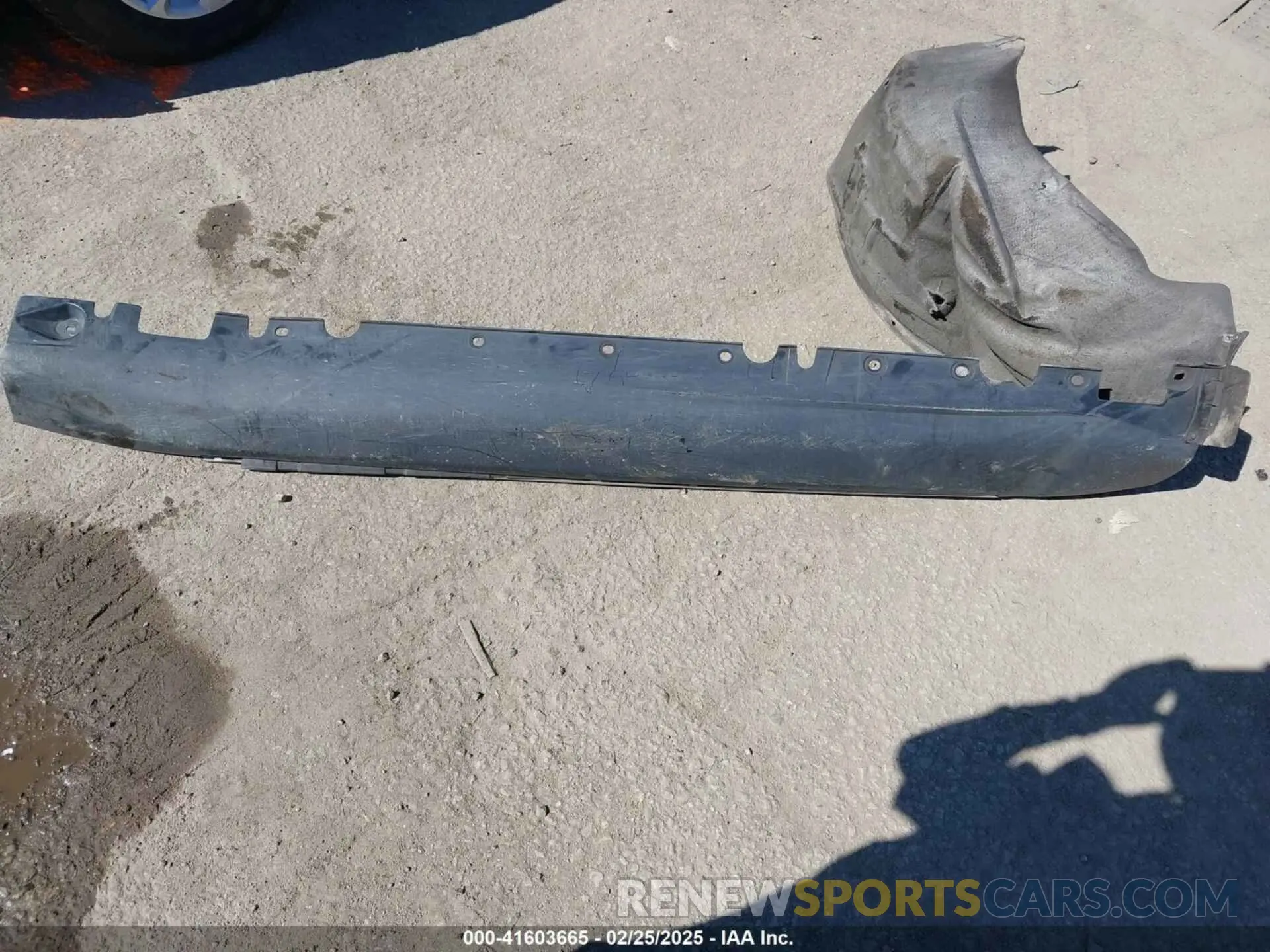 12 Photograph of a damaged car 3GNAXHEV9KL222505 CHEVROLET EQUINOX 2019