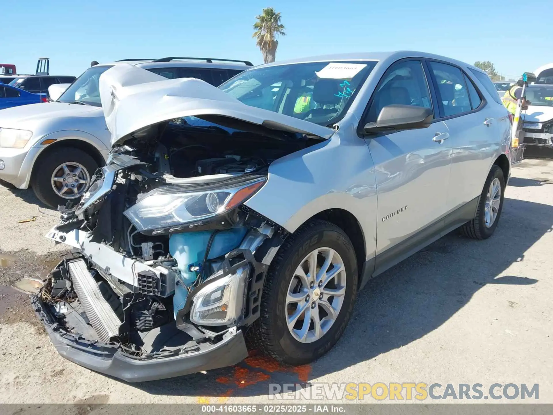 2 Photograph of a damaged car 3GNAXHEV9KL222505 CHEVROLET EQUINOX 2019