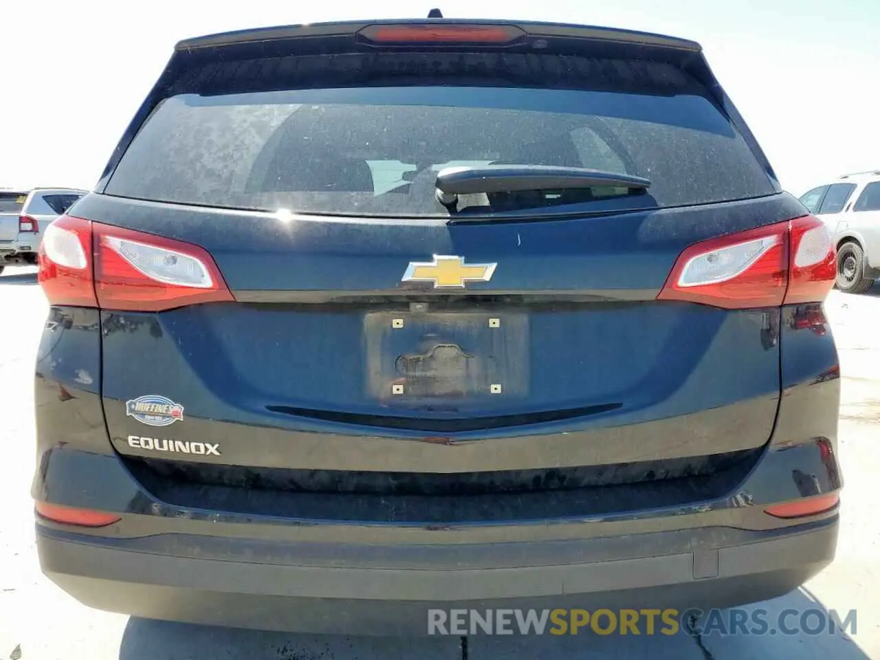 6 Photograph of a damaged car 3GNAXHEV9KL305075 CHEVROLET EQUINOX 2019
