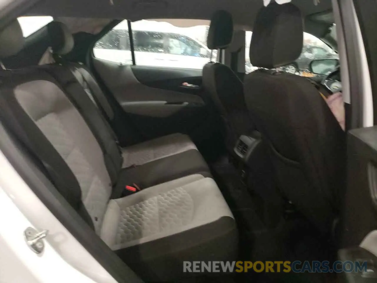 11 Photograph of a damaged car 3GNAXHEV9KS507338 CHEVROLET EQUINOX 2019