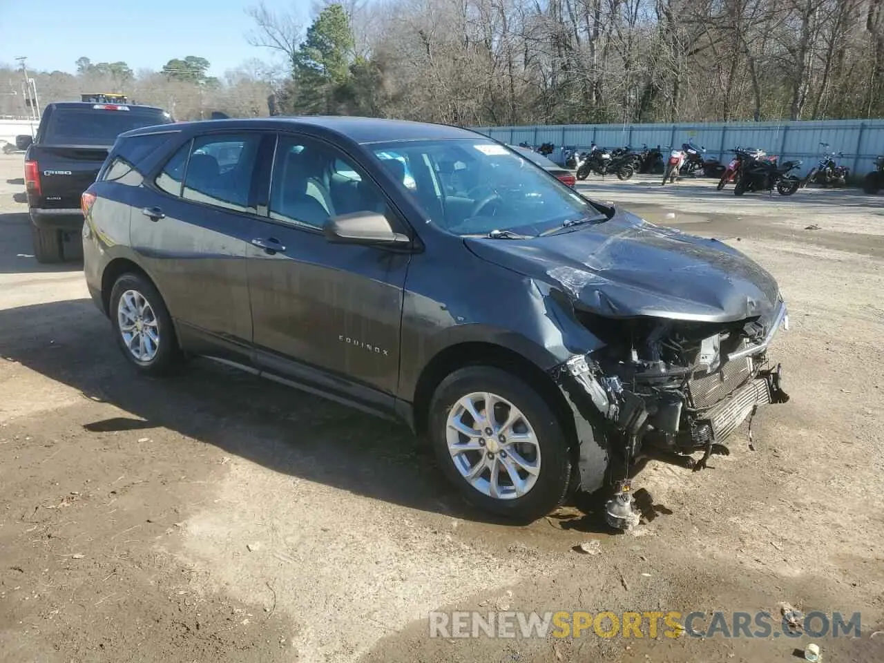 4 Photograph of a damaged car 3GNAXHEV9KS602370 CHEVROLET EQUINOX 2019