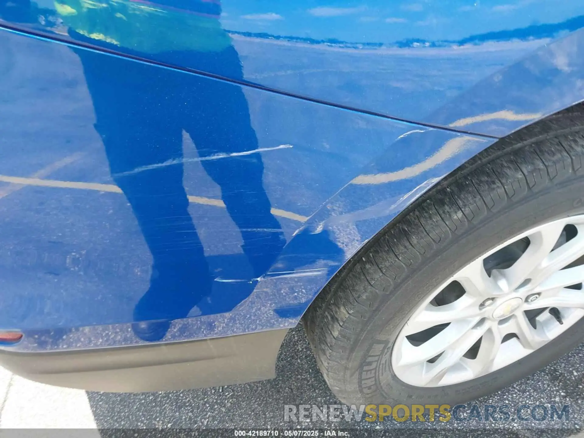 18 Photograph of a damaged car 3GNAXHEV9KS602823 CHEVROLET EQUINOX 2019
