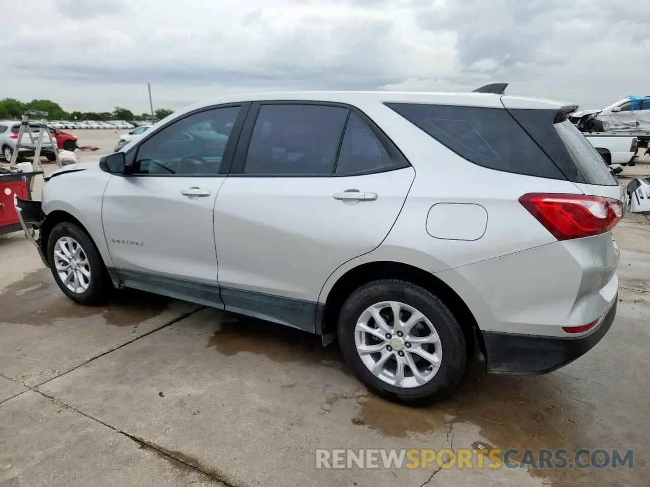 2 Photograph of a damaged car 3GNAXHEV9KS614213 CHEVROLET EQUINOX 2019