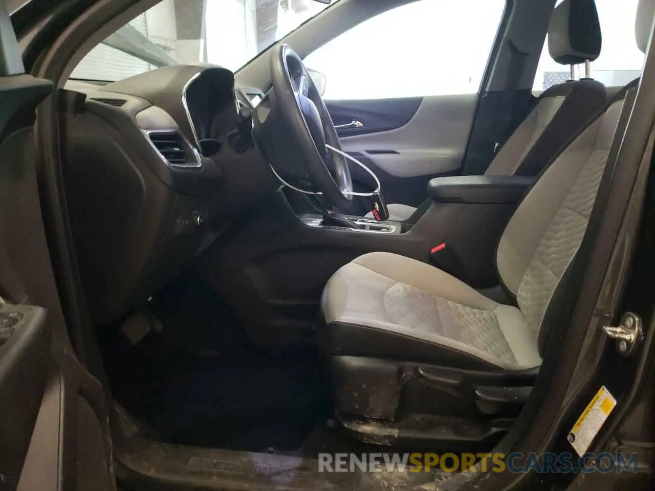 7 Photograph of a damaged car 3GNAXHEV9KS650144 CHEVROLET EQUINOX 2019