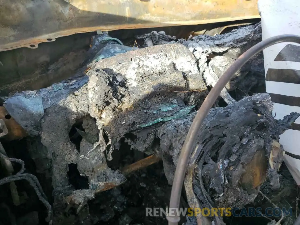 9 Photograph of a damaged car 3GNAXHEV9KS651245 CHEVROLET EQUINOX 2019