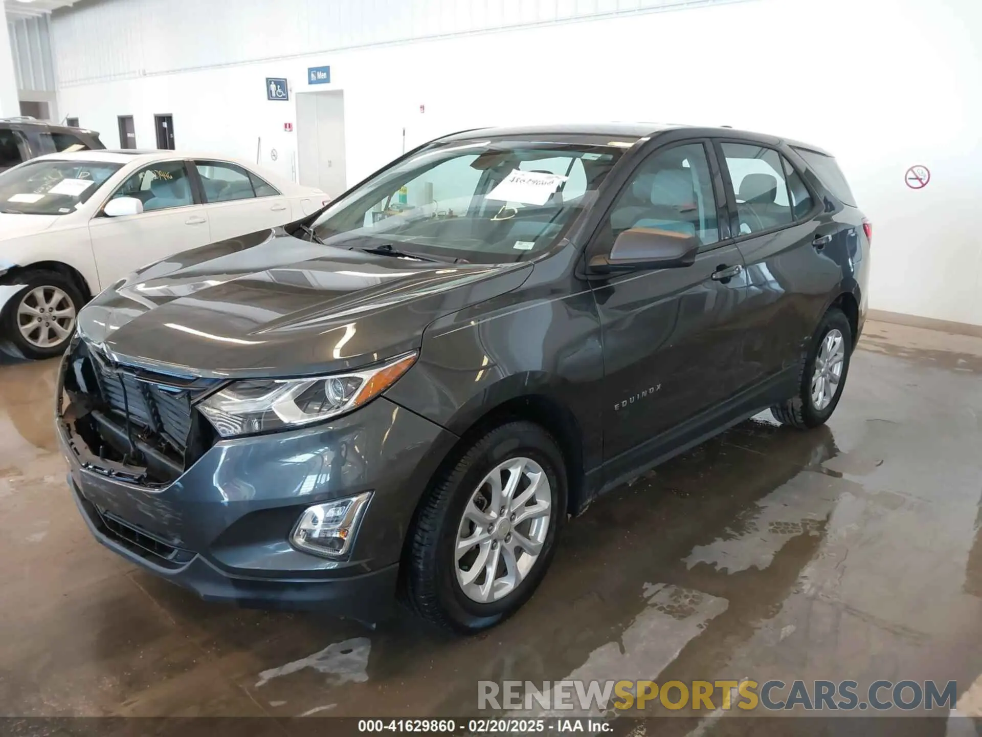 2 Photograph of a damaged car 3GNAXHEV9KS666828 CHEVROLET EQUINOX 2019
