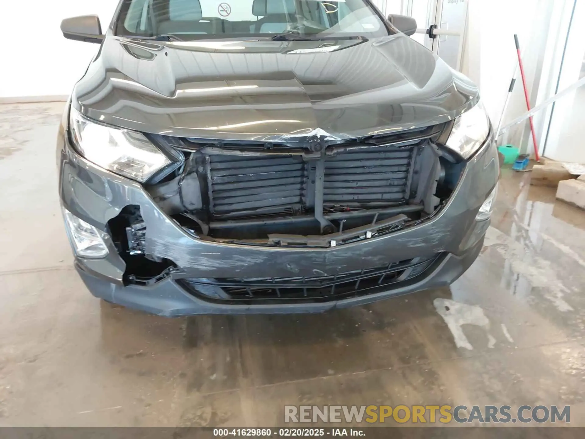 6 Photograph of a damaged car 3GNAXHEV9KS666828 CHEVROLET EQUINOX 2019