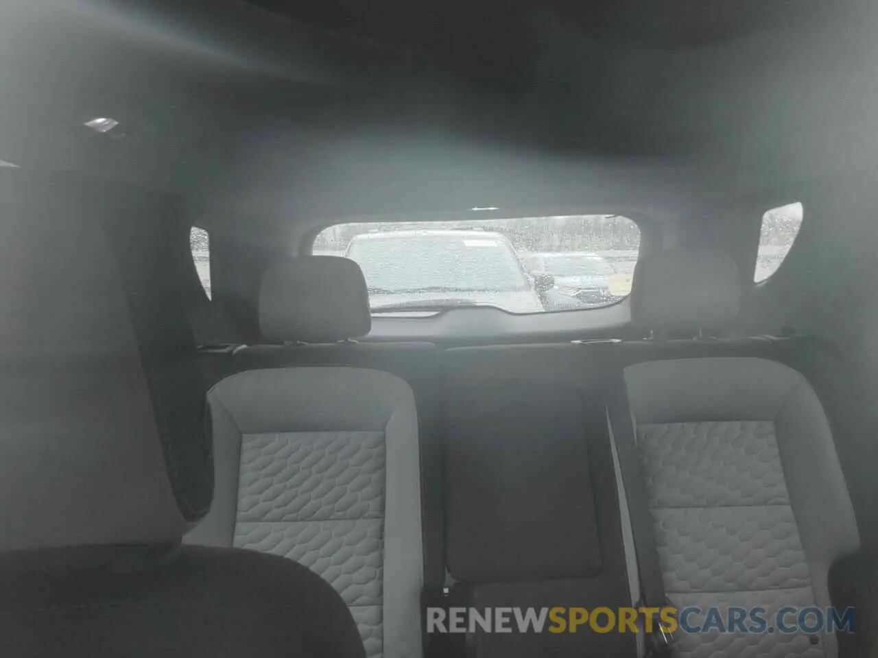 10 Photograph of a damaged car 3GNAXHEVXKL365155 CHEVROLET EQUINOX 2019