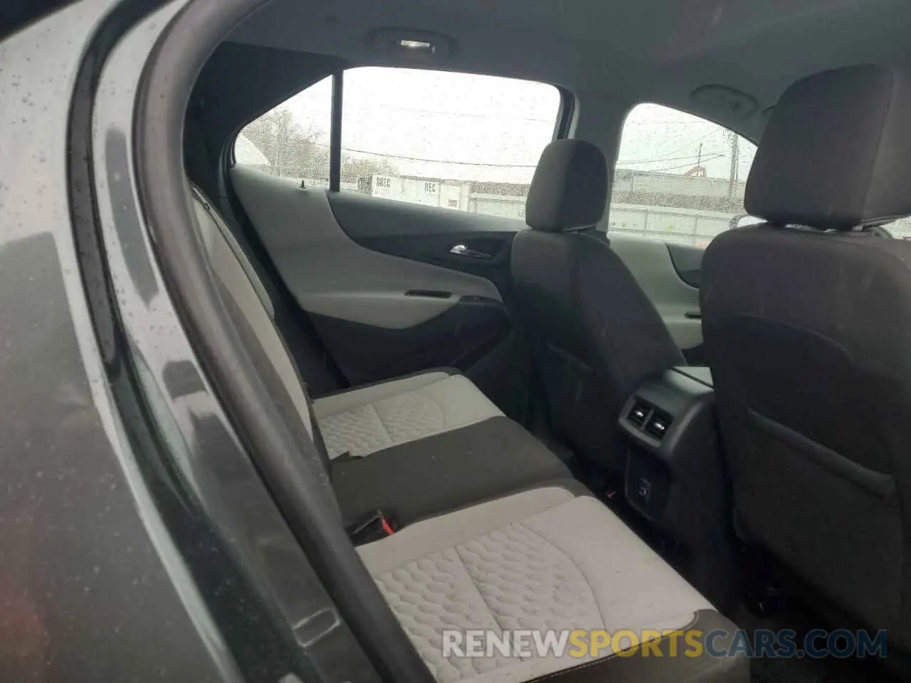 11 Photograph of a damaged car 3GNAXHEVXKL365155 CHEVROLET EQUINOX 2019