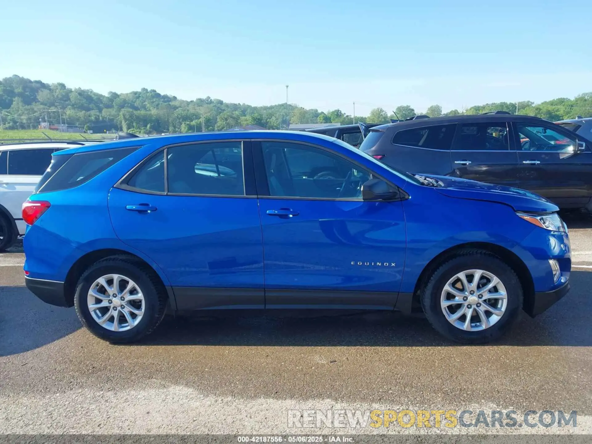13 Photograph of a damaged car 3GNAXHEVXKS532958 CHEVROLET EQUINOX 2019